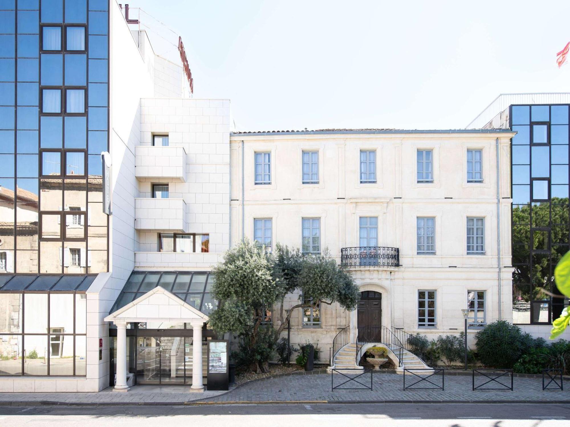 Hotel Atrium Centre Arles